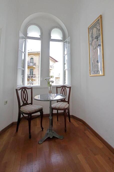 Apartment Dahlia 2 Ловран Екстериор снимка